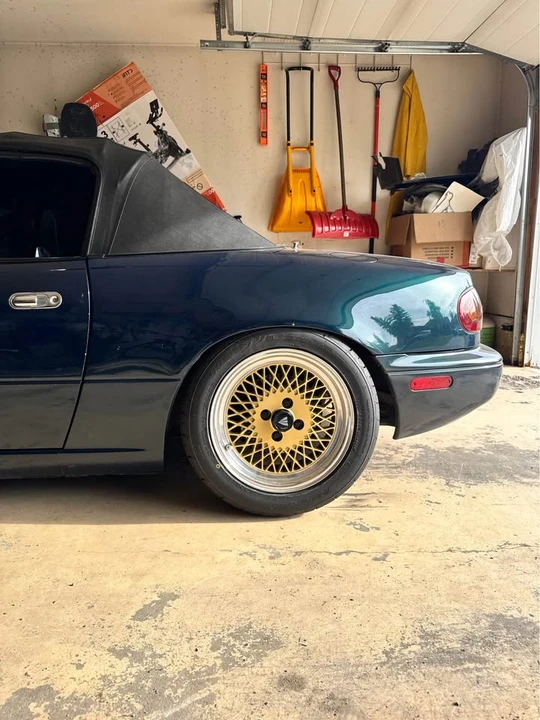 1996 Mazda NA MX-5 Miata - Image 6 of 6