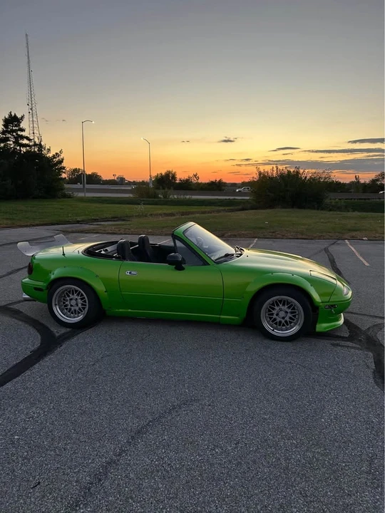 1996 Mazda NA MX-5 Miata - Image 3 of 6