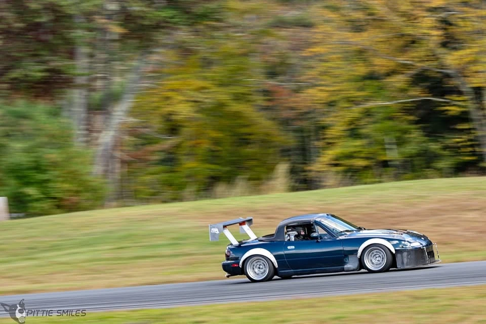 1996 Mazda NA MX-5 Miata - Image 2 of 4