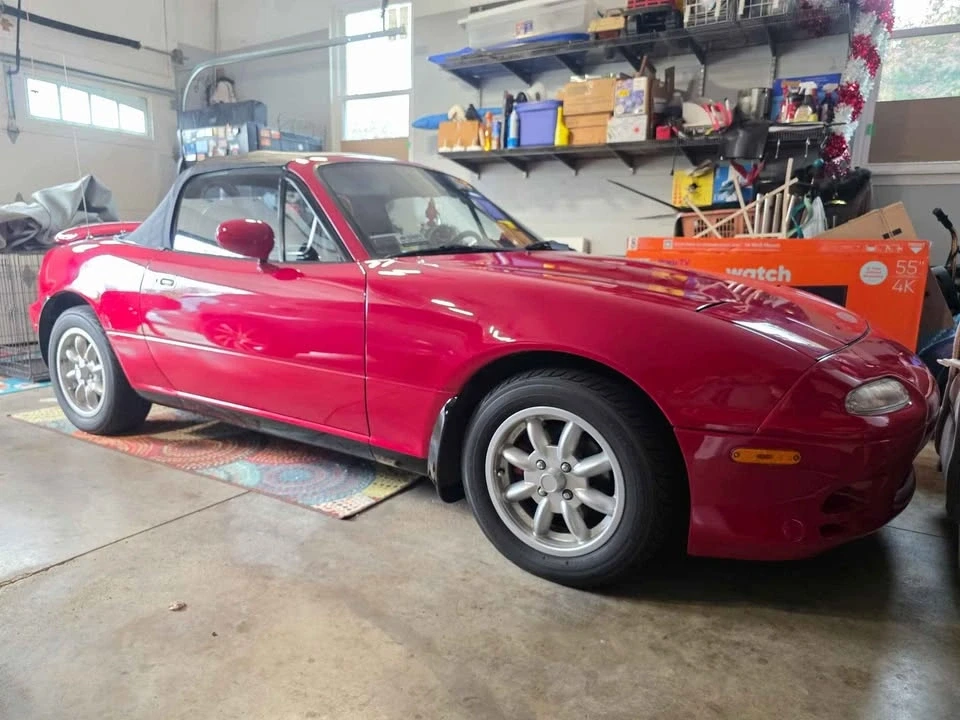 1996 Mazda NA MX-5 Miata - Image 6 of 10