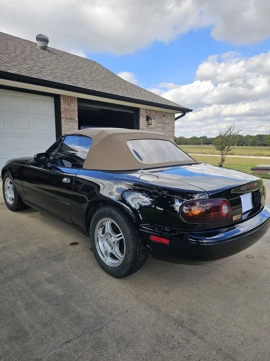 1996 Mazda NA MX-5 Miata - Image 3 of 19