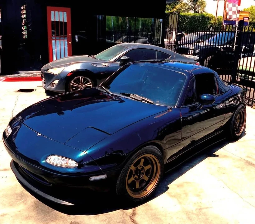 1996 Mazda NA MX-5 Miata - Image 4 of 12