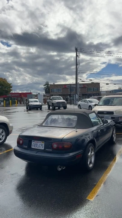1996 Mazda NA MX-5 Miata - Image 5 of 6