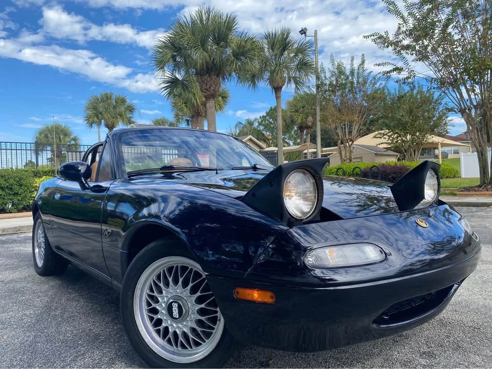 1996 Mazda NA MX-5 Miata - Image 2 of 19