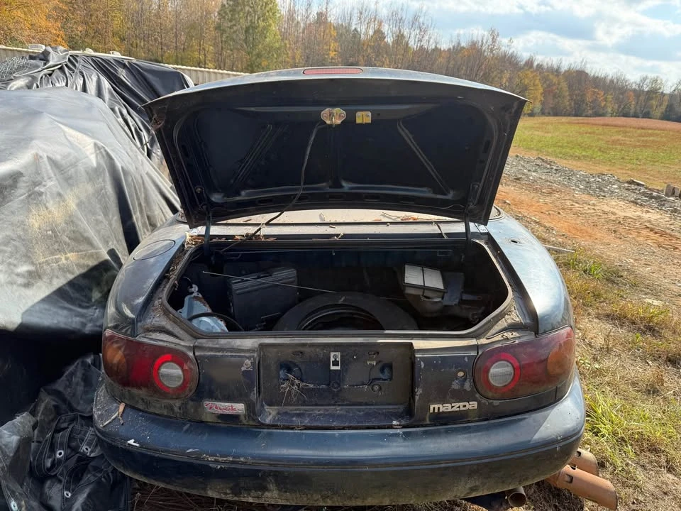 1996 Mazda NA MX-5 Miata - Image 4 of 11