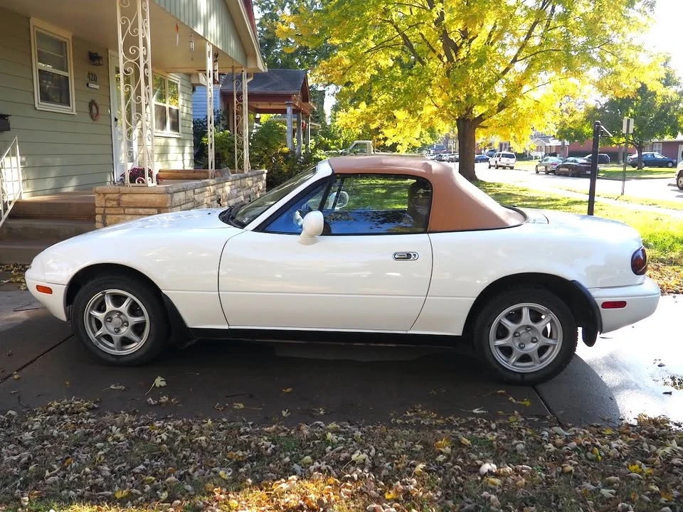 1996 Mazda NA MX-5 Miata - Image 4 of 12