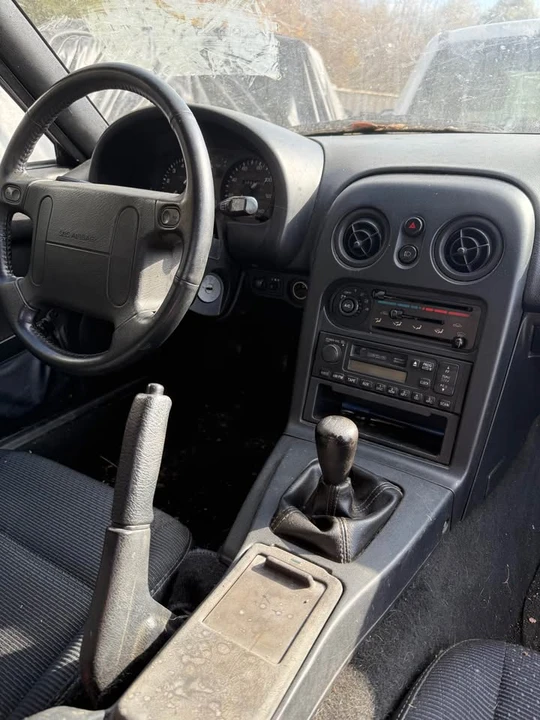 1996 Mazda NA MX-5 Miata - Image 10 of 11