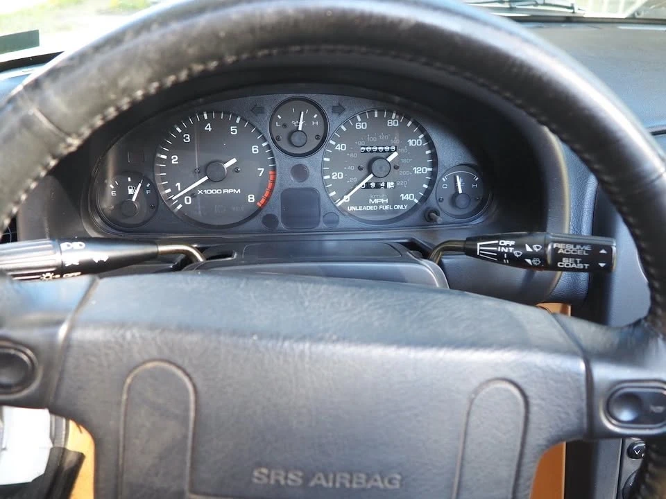 1996 Mazda NA MX-5 Miata - Image 11 of 12
