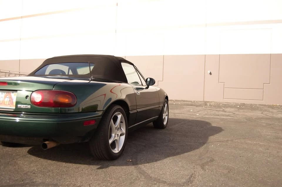 1996 Mazda NA MX-5 Miata - Image 6 of 16