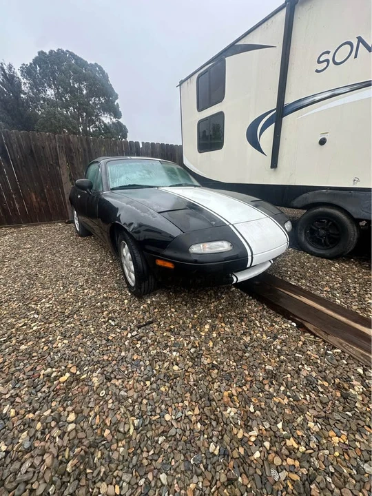 1996 Mazda NA MX-5 Miata - Image 2 of 11