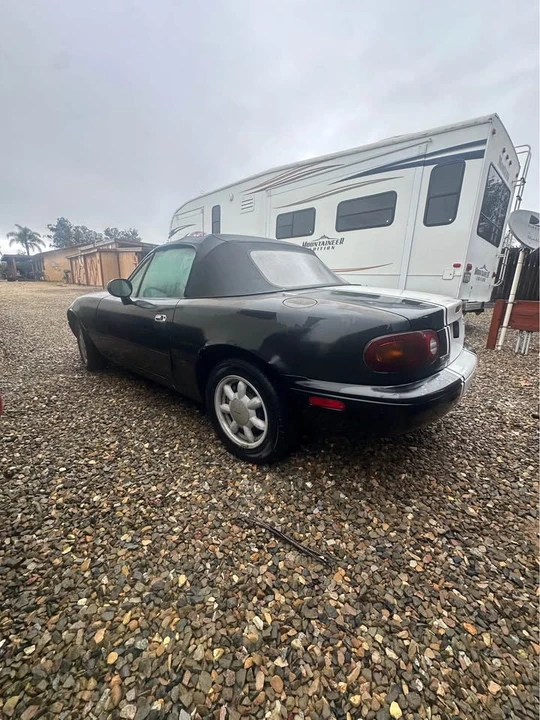 1996 Mazda NA MX-5 Miata - Image 5 of 11