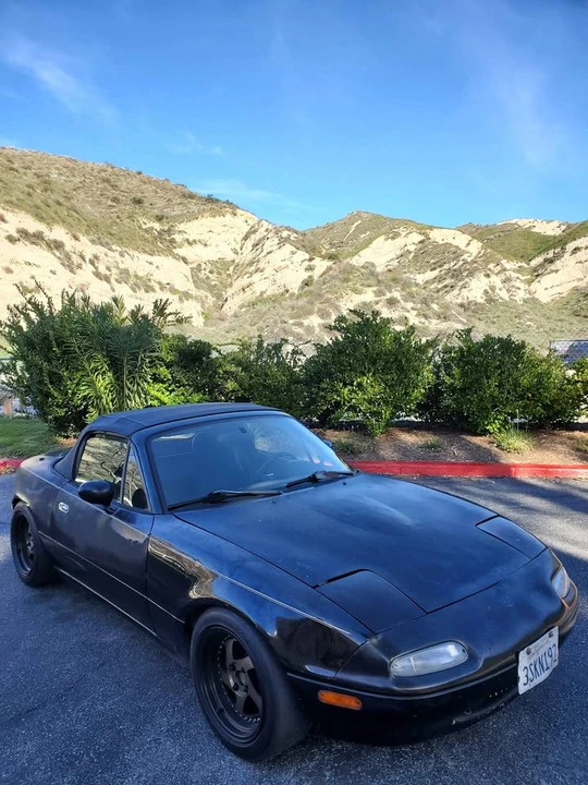 1996 Mazda NA MX-5 Miata - Image 5 of 18