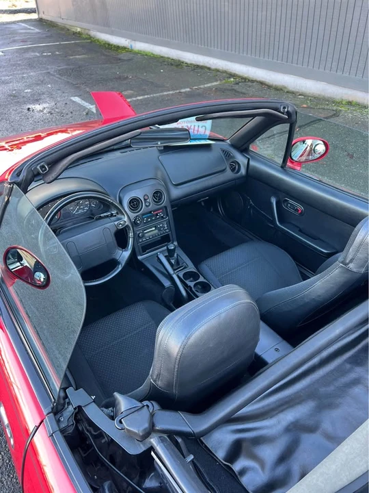 1996 Mazda NA MX-5 Miata - Image 10 of 11