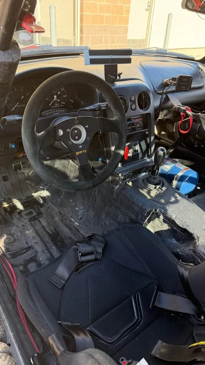 1996 Mazda NA MX-5 Miata - Image 9 of 12