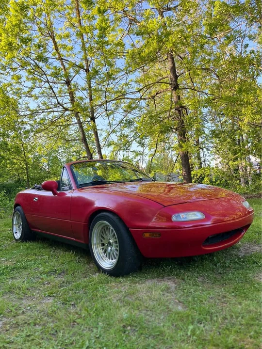 1996 Mazda NA MX-5 Miata - Image 2 of 16