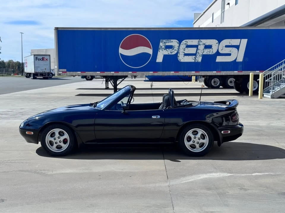 1996 Mazda NA MX-5 Miata - Image 12 of 20