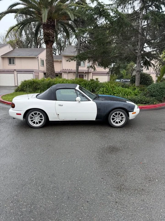 1996 Mazda NA MX-5 Miata - Image 2 of 7