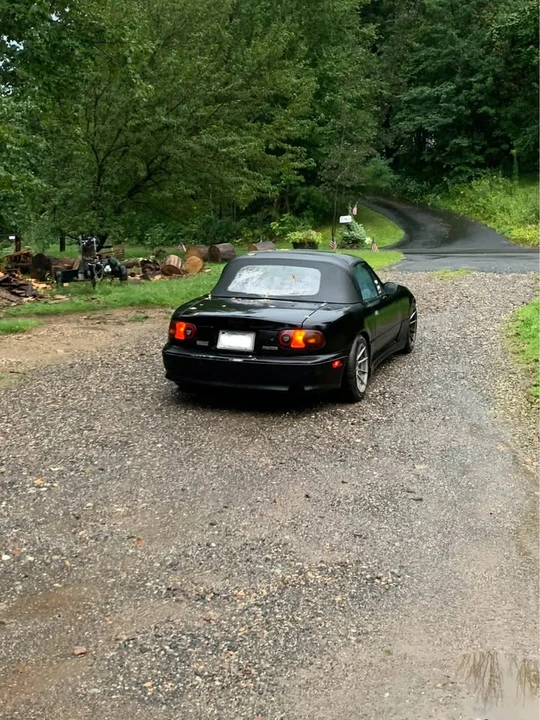 1996 Mazda NA MX-5 Miata - Image 5 of 5