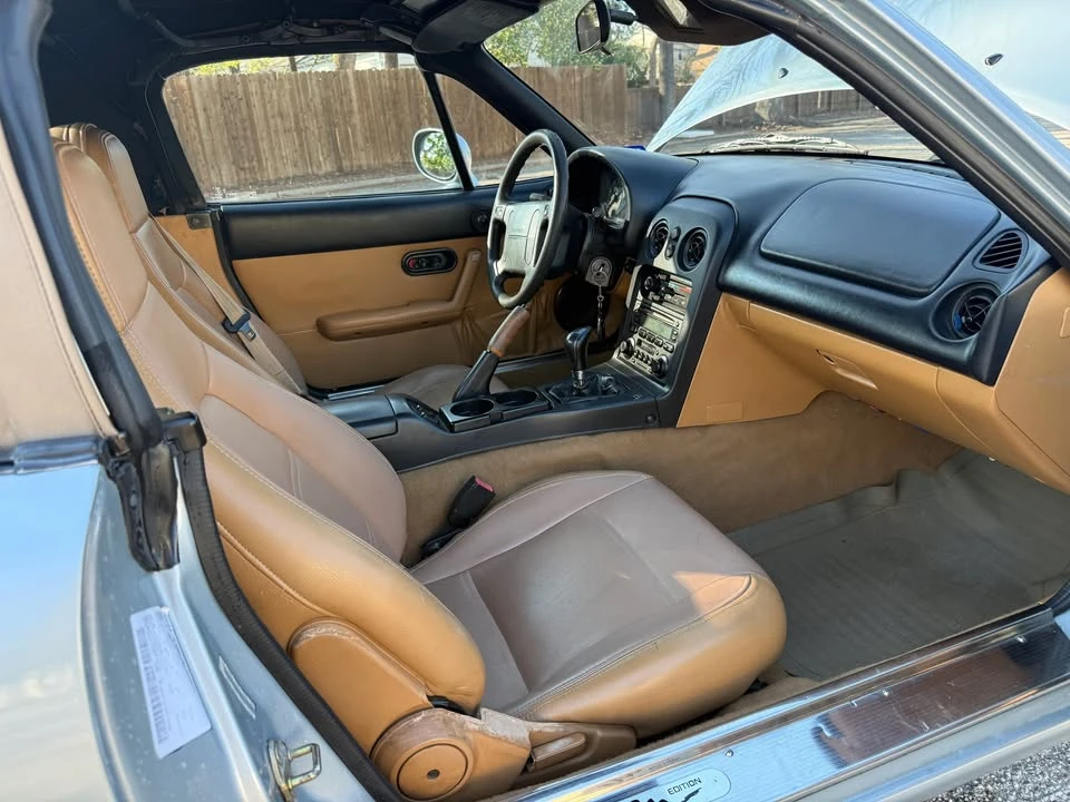 1996 Mazda NA MX-5 Miata - Image 9 of 10