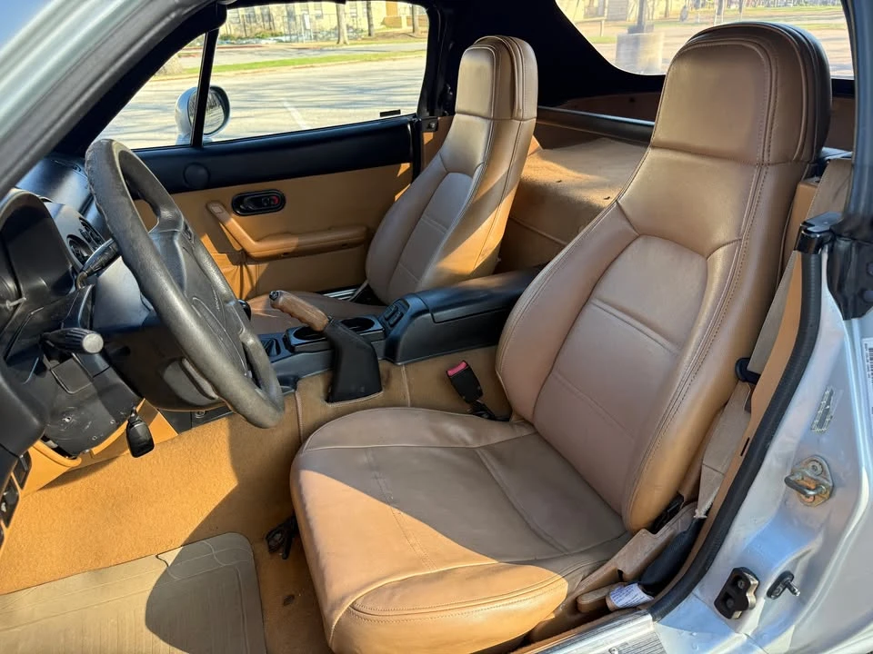1996 Mazda NA MX-5 Miata - Image 10 of 10