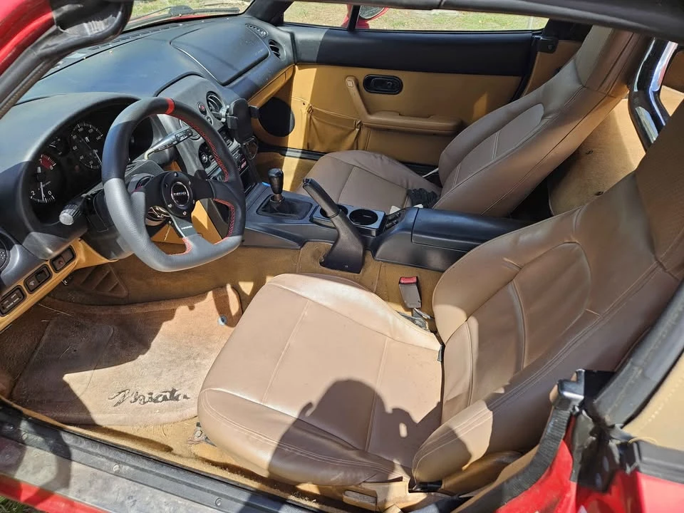 1996 Mazda NA MX-5 Miata - Image 4 of 6