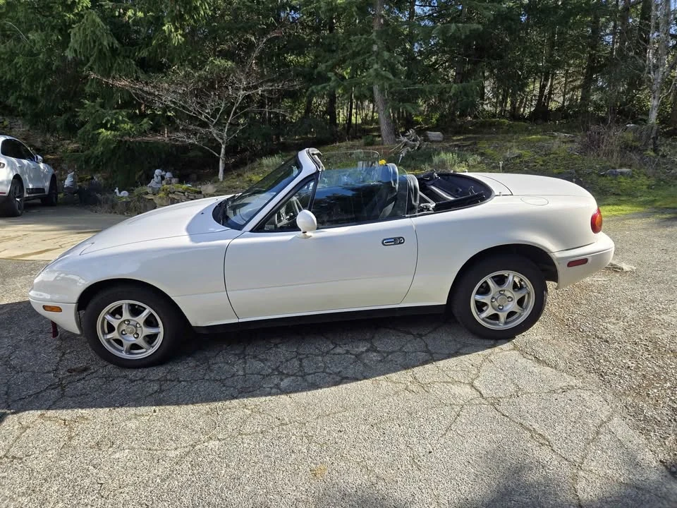 1996 Mazda NA MX-5 Miata - Image 10 of 18