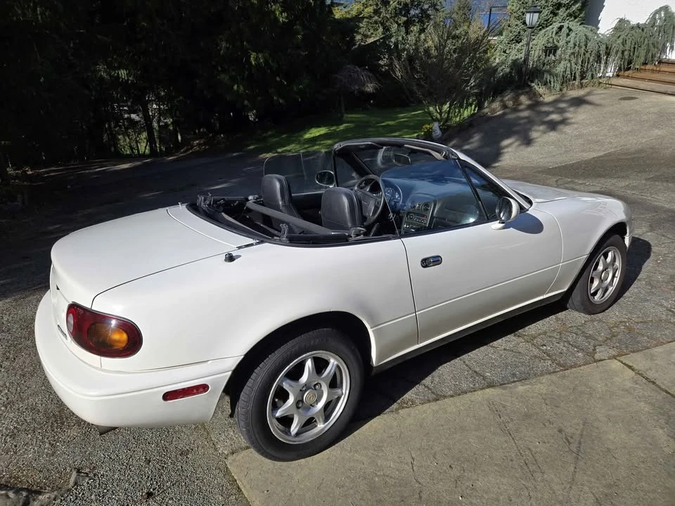 1996 Mazda NA MX-5 Miata - Image 11 of 18