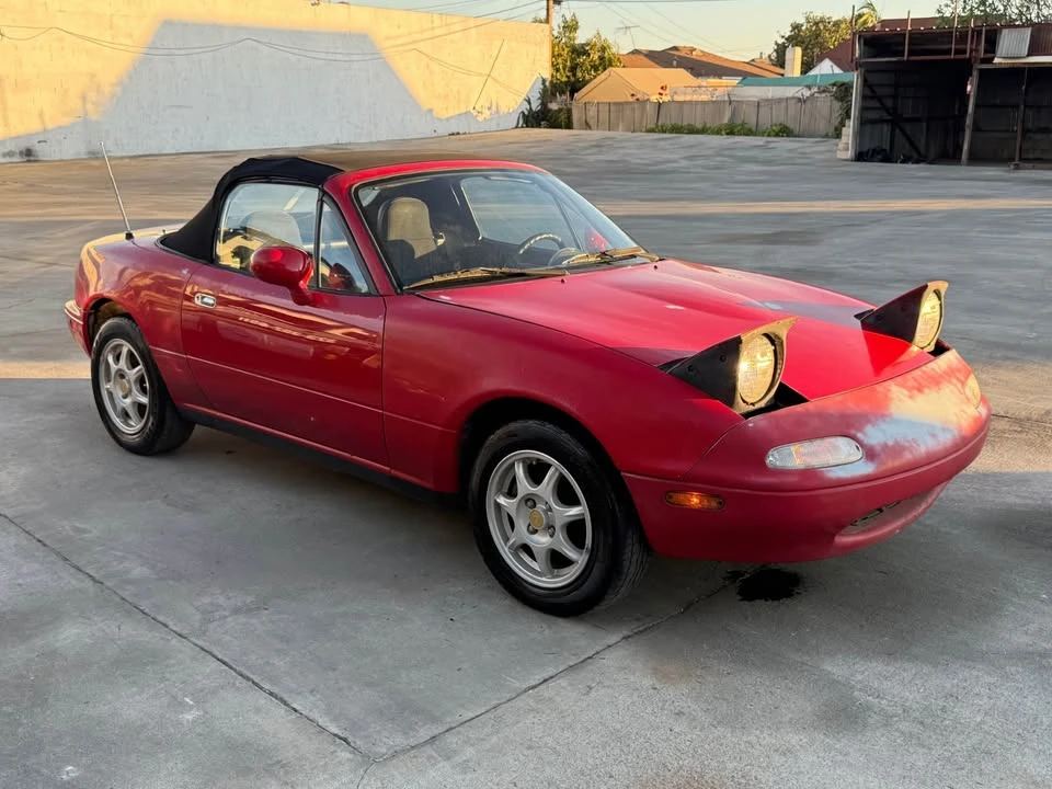 1996 Mazda NA MX-5 Miata - Image 7 of 9