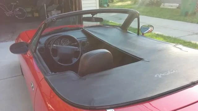 1996 Mazda NA MX-5 Miata - Image 10 of 13