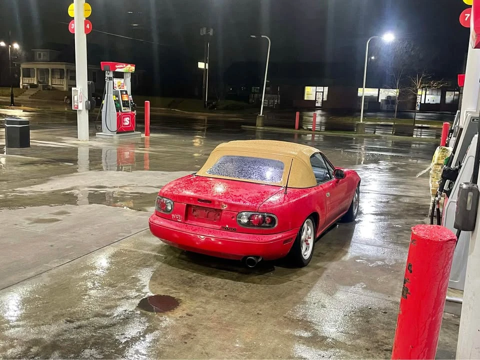 1996 Mazda NA MX-5 Miata - Image 2 of 13