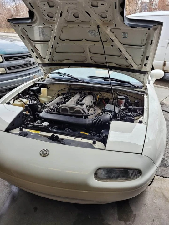 1996 Mazda NA MX-5 Miata - Image 5 of 7