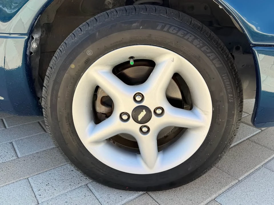 1996 Mazda NA MX-5 Miata - Image 10 of 13
