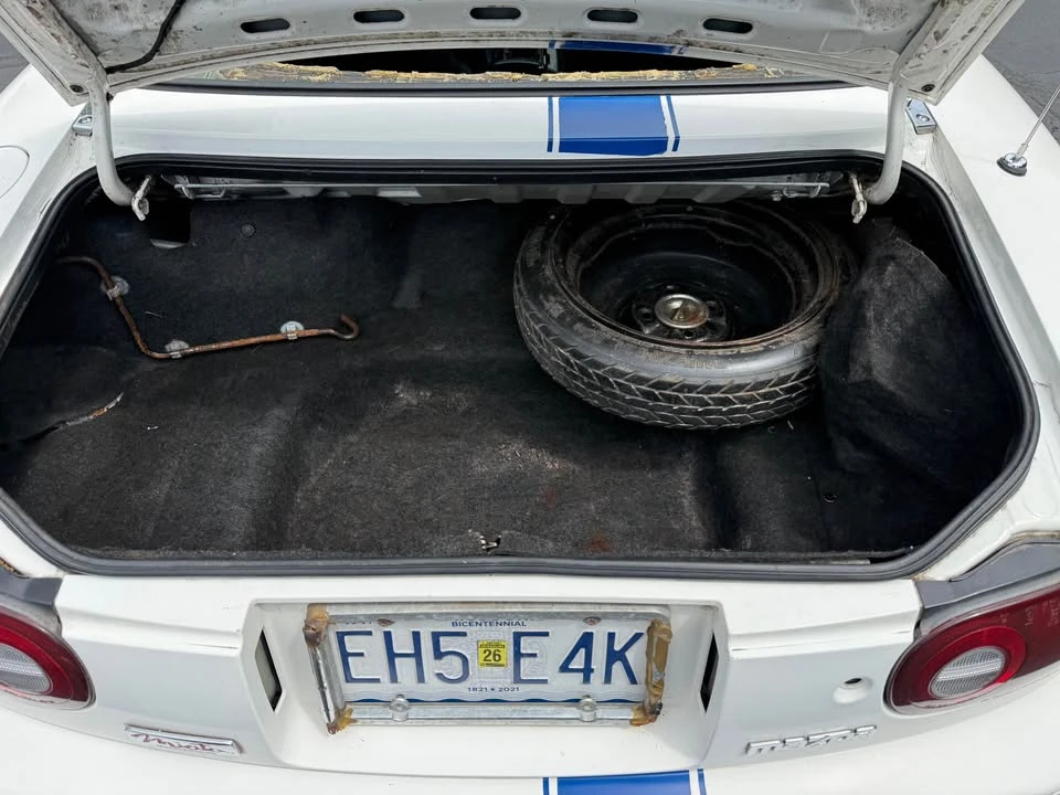 1996 Mazda NA MX-5 Miata - Image 13 of 13