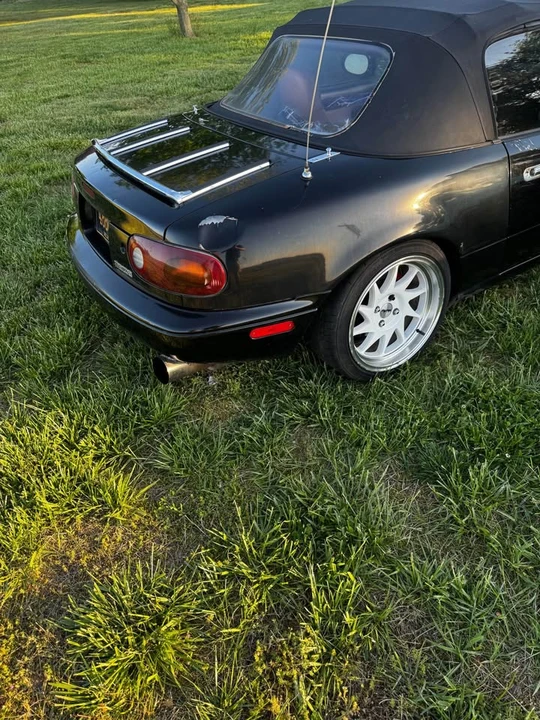 1994 Mazda NA MX-5 Miata - Image 3 of 8