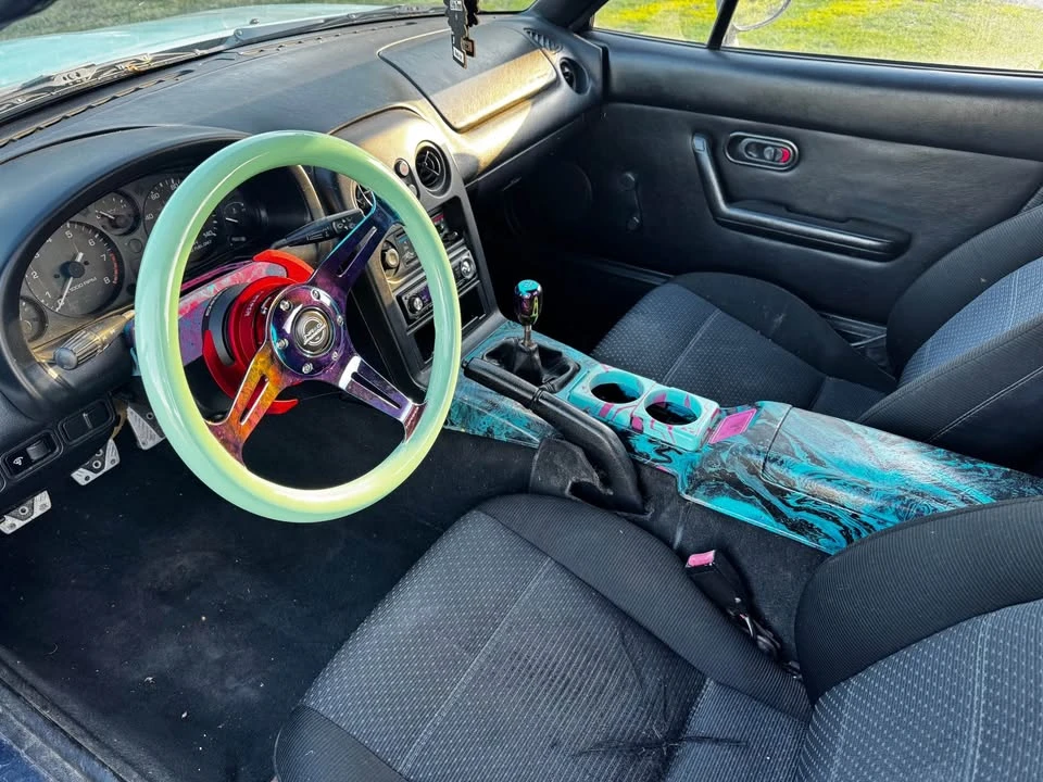 1994 Mazda NA MX-5 Miata - Image 6 of 8