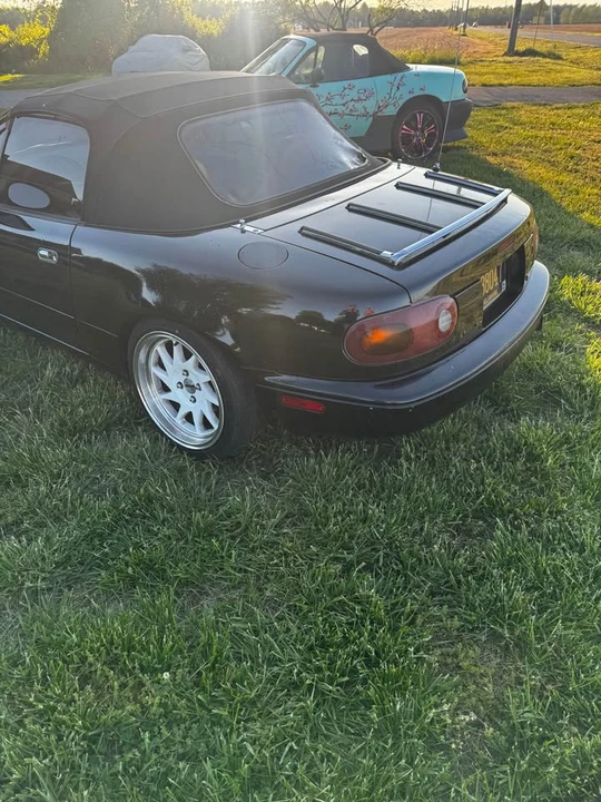 1994 Mazda NA MX-5 Miata - Image 2 of 8