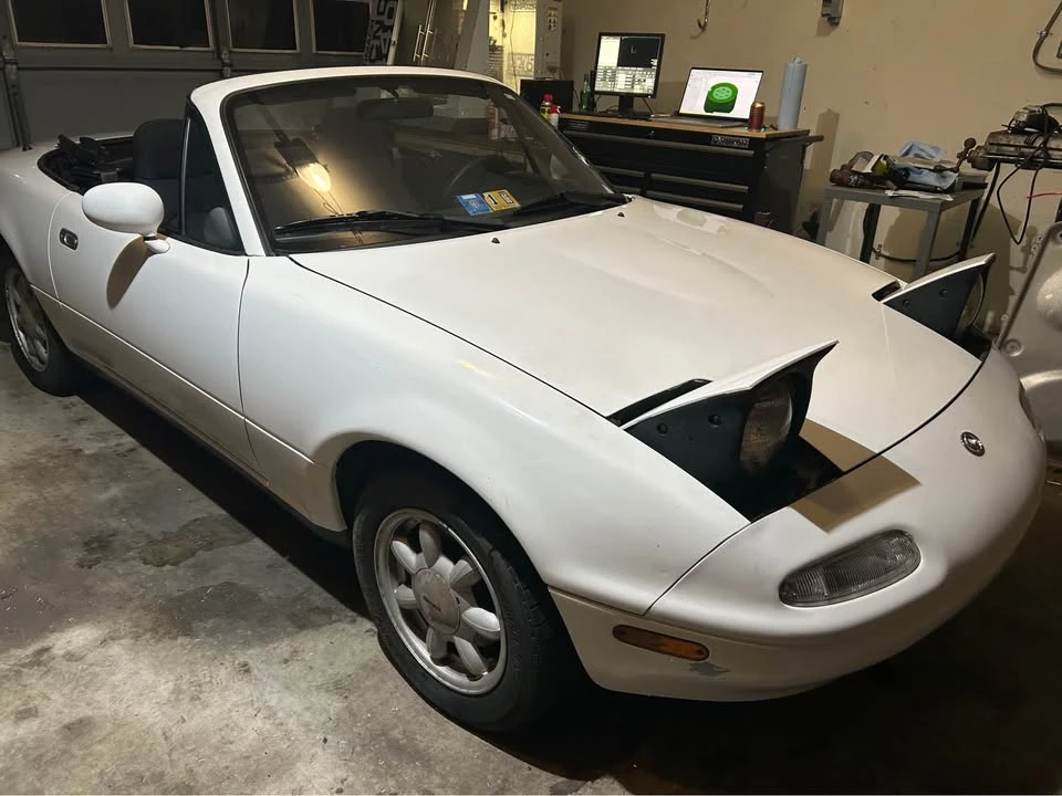 1996 Mazda NA MX-5 Miata - Image 2 of 4