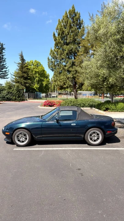 1996 Mazda NA MX-5 Miata - Image 3 of 10