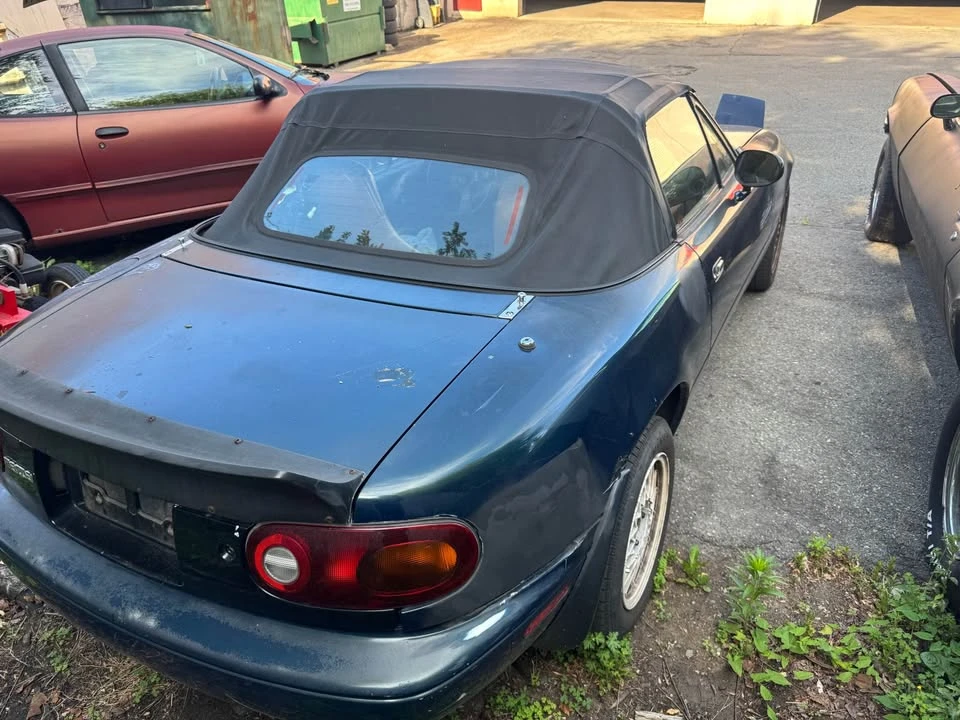 1996 Mazda NA MX-5 Miata - Image 4 of 11