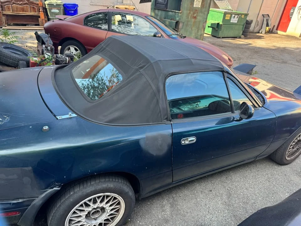 1996 Mazda NA MX-5 Miata - Image 5 of 11