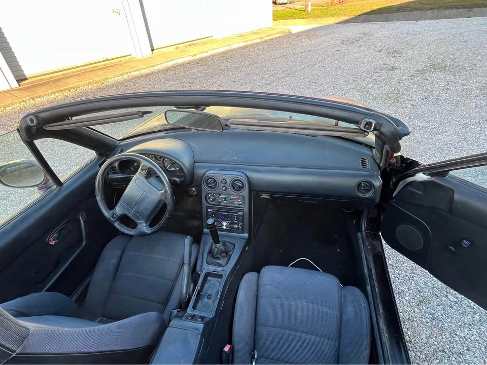 1996 Mazda NA MX-5 Miata - Image 4 of 5