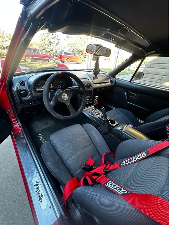1996 Mazda NA MX-5 Miata - Image 8 of 20