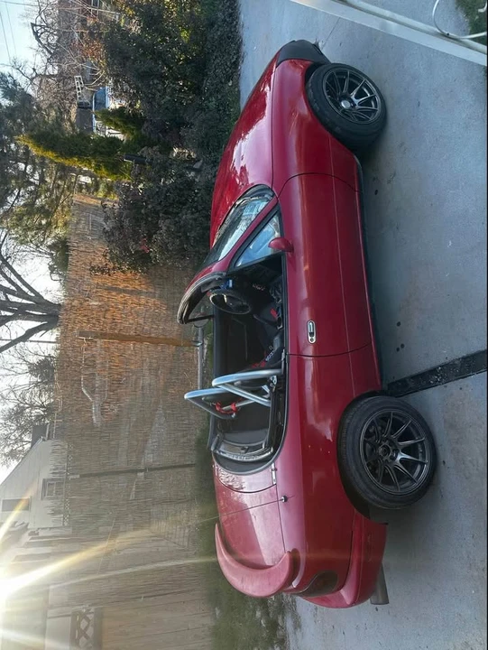 1996 Mazda NA MX-5 Miata - Image 16 of 20