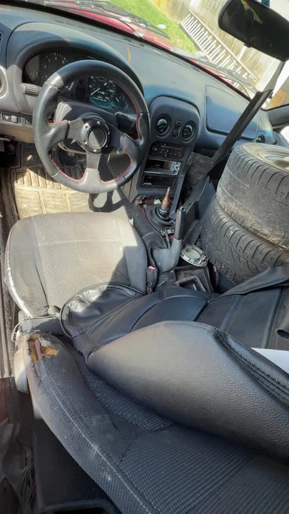 1996 Mazda NA MX-5 Miata - Image 2 of 3