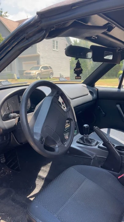 1996 Mazda NA MX-5 Miata - Image 5 of 7