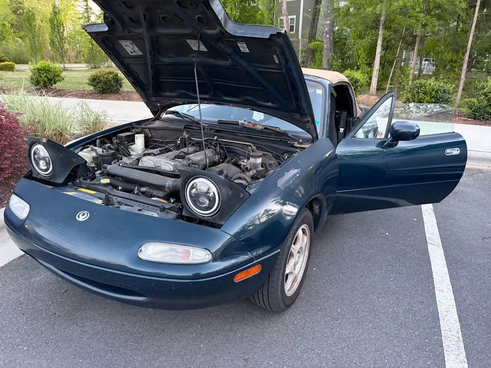 1996 Mazda NA MX-5 Miata - Image 2 of 16