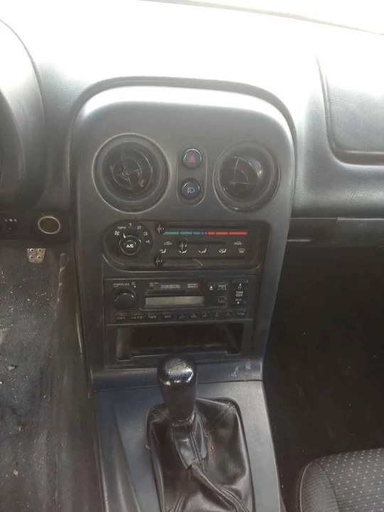 1996 Mazda NA MX-5 Miata - Image 6 of 7