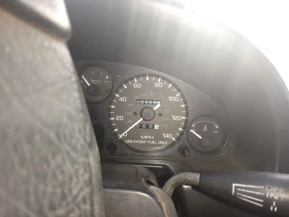 1996 Mazda NA MX-5 Miata - Image 5 of 7