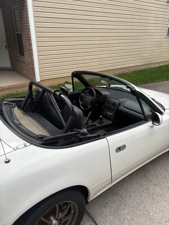 1996 Mazda NA MX-5 Miata - Image 3 of 9