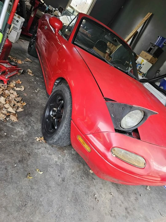 1996 Mazda NA MX-5 Miata - Image 3 of 5